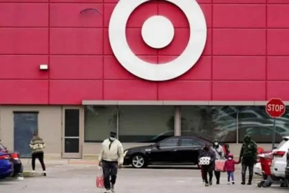 8 Year Old Girl Drives To Target